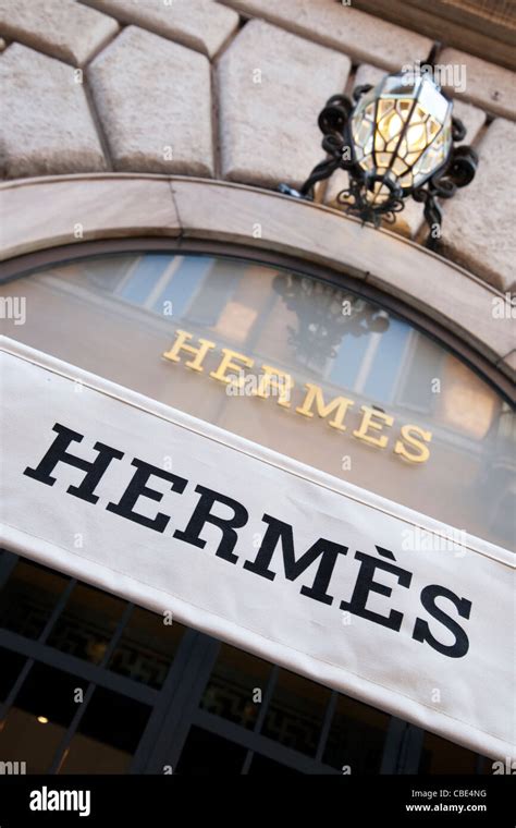 Hermes shop rome italy